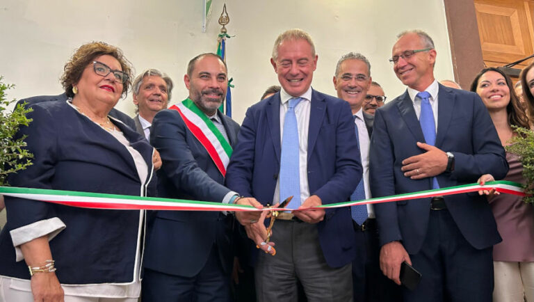 Taranto, Urso inaugura la Casa del Made in Italy